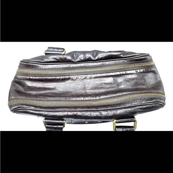 Elegant Brown Leather Handbag - Picture 4 of 12